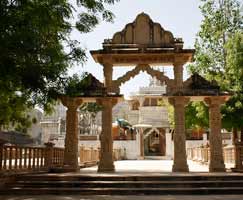 Tour Package In Ranakpur